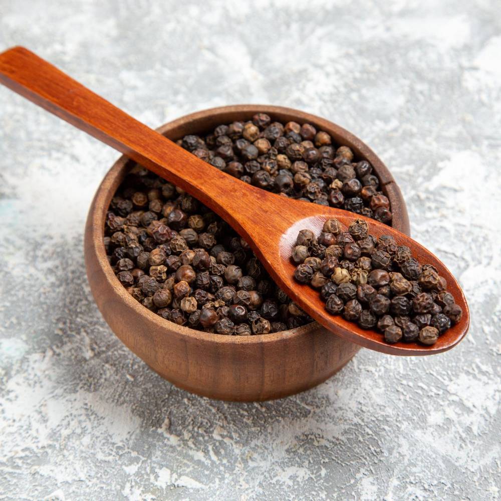 Black Pepper (Whole & Powder)
