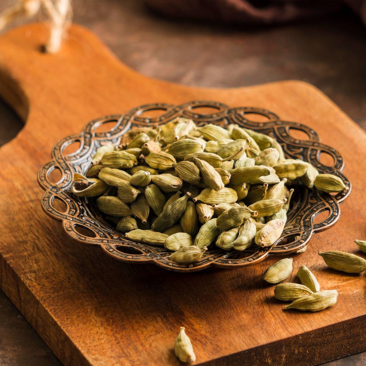Green Cardamom (Whole & Powder)